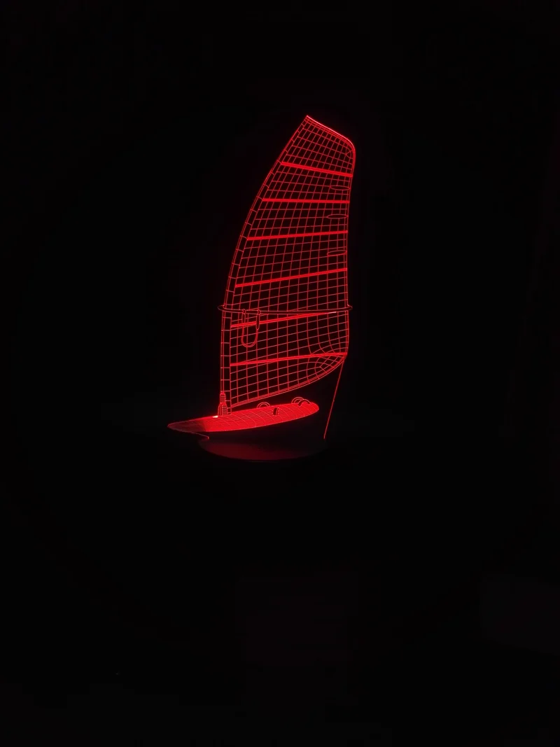 Segelschiff Lampe mit magischen 3D Effekt und Farbwechsel